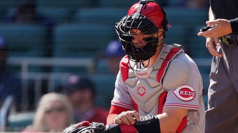 Pitchcom Device The tests of the stretch run begin for the Reds