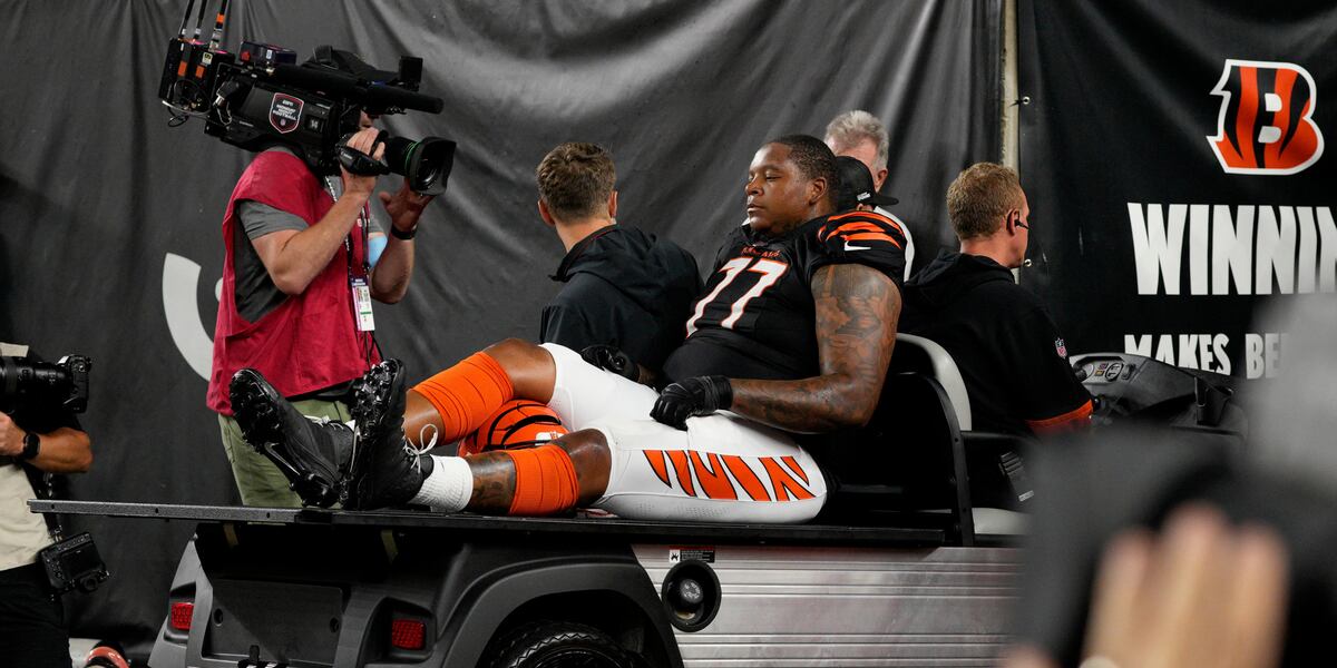 Bengals' Trent Brown out for the season, per report