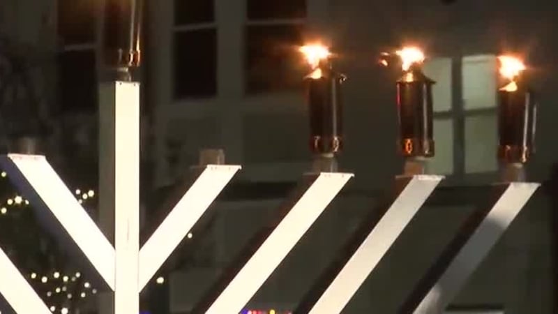 Hyde Park hosts first Hanukkah celebration