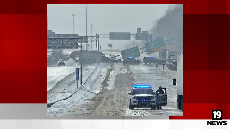I-77 southbound closed due to down highway sign