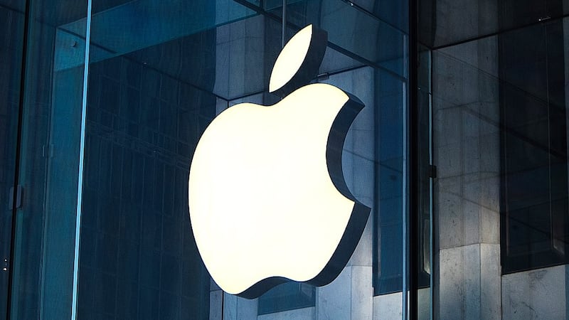 Apple removes ICE tracking apps after Trump administration says they threaten officers