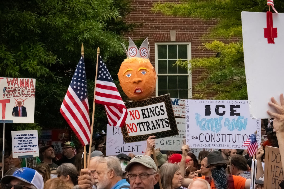 Thousands attend 'No Kings' protest in Cincinnati in opposition to  President Trump, his administration