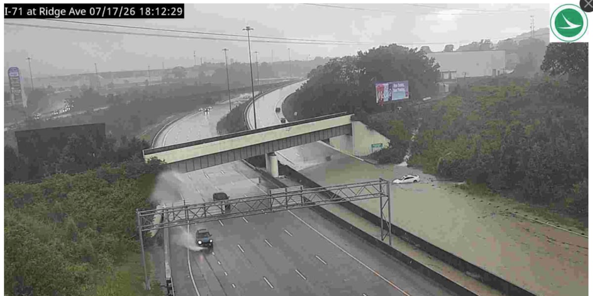 I-75 NB closed due extreme flooding