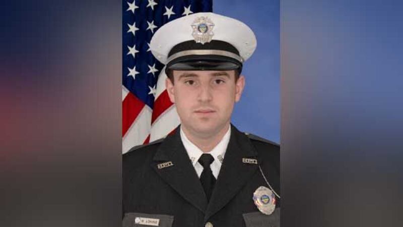 Pfc Damon Reeves Chief: Officers risked their own safety to rescue 3 from fire