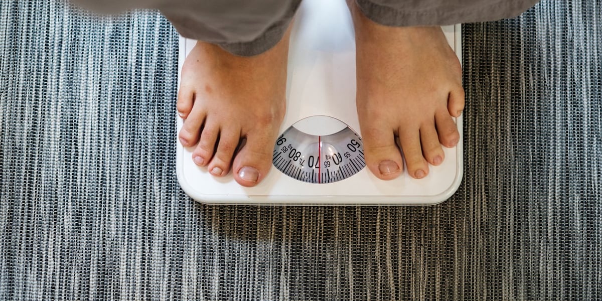 Doctor explains complications with 'alarming' weight loss TikTok trend Doctor explains complications with 'alarming' weight loss TikTok trend